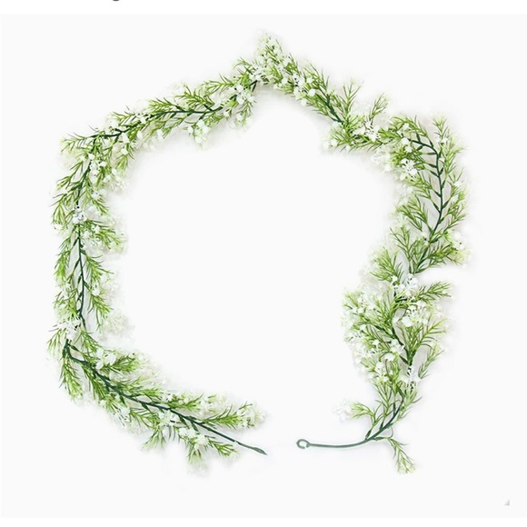 Artificial Flowers Garland 5.5Ft Faux Baby Breath Flower Vine Like New, Wedding - Picture 1 of 6